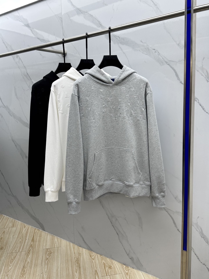 l0vis Vvtt0n hoodies